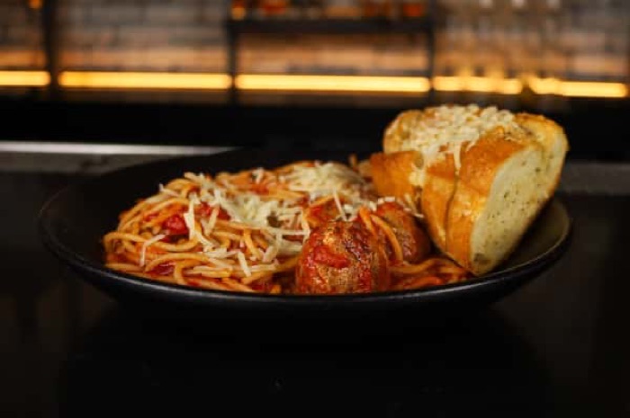 Spaghetti and Meatballs